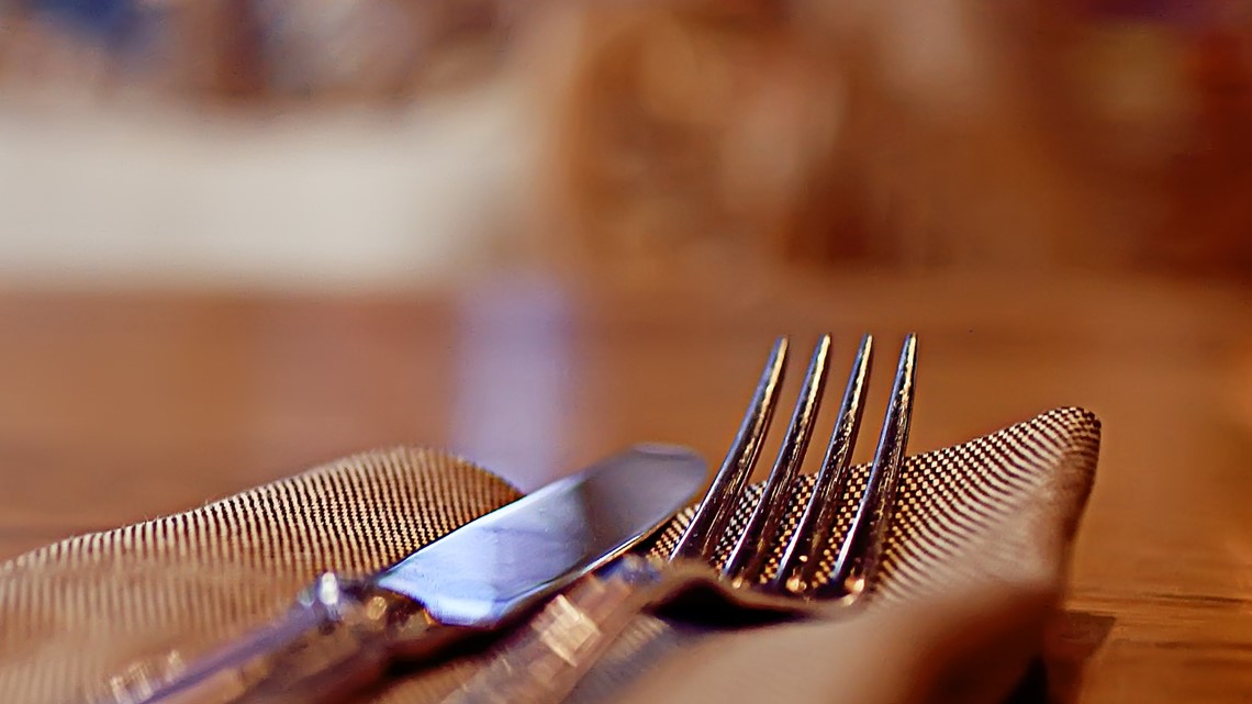 Why are Minneapolis restaurants struggling, and what can be done about it?