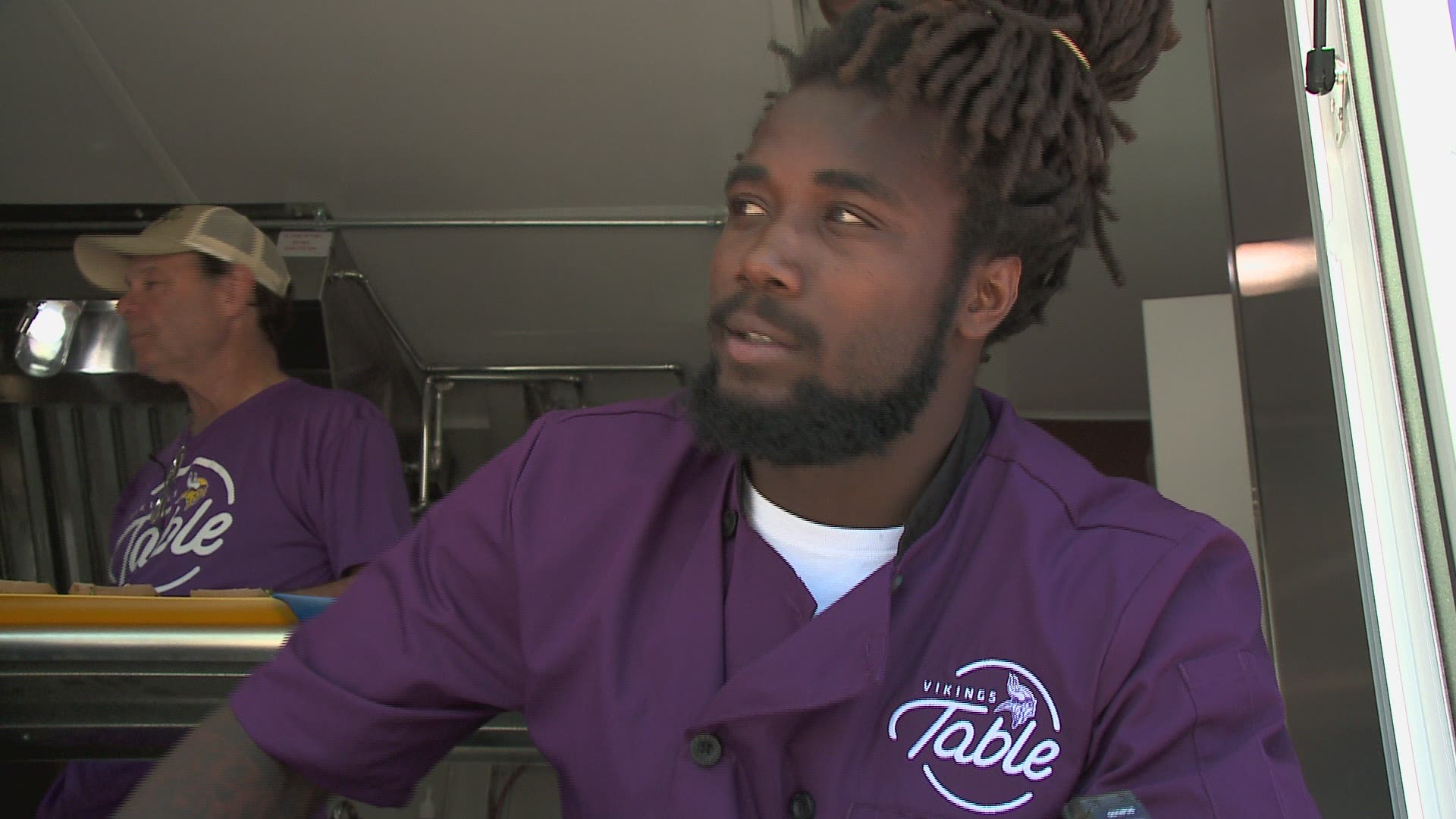 The Minnesota Vikings will travel through the Twin Cities to give hot meals to the youth in the Twins Cities.
