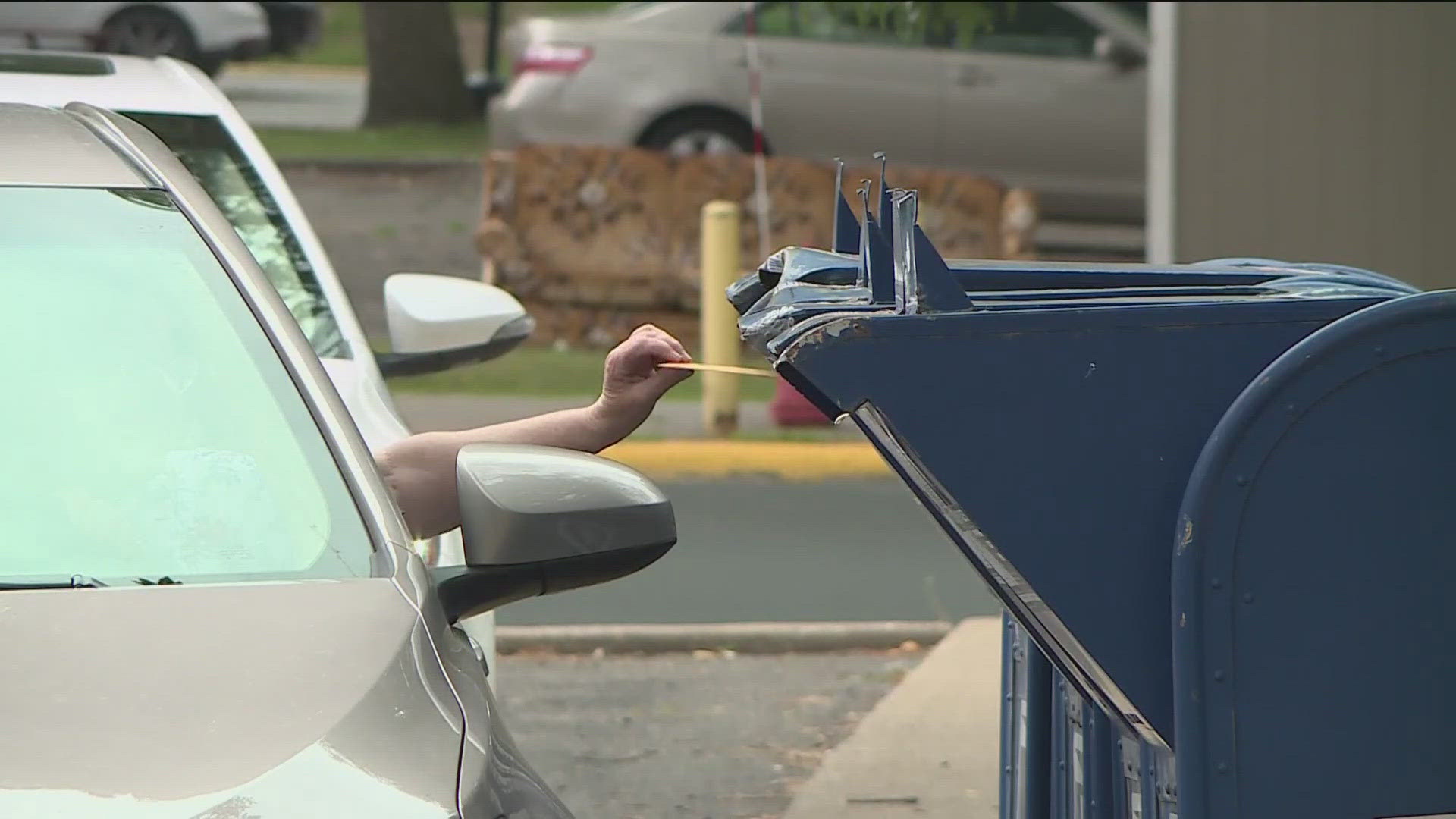 Minnesota began in-person early voting and absentee balloting on Sept. 20.