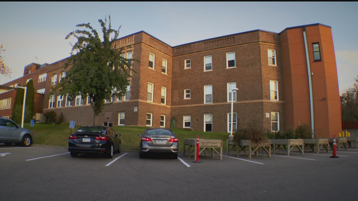 One death reported after COVID outbreak at Hastings veterans home