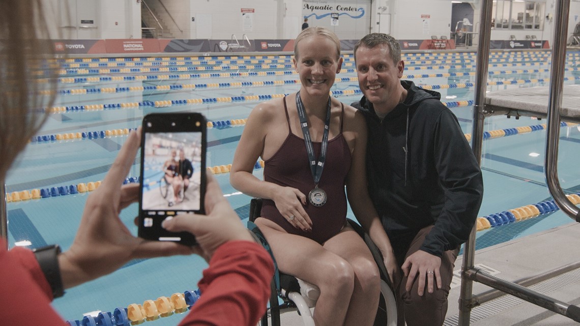 Paralympic swimmer Mallory Weggemann competes 26 weeks pregnant - Vimarsana News