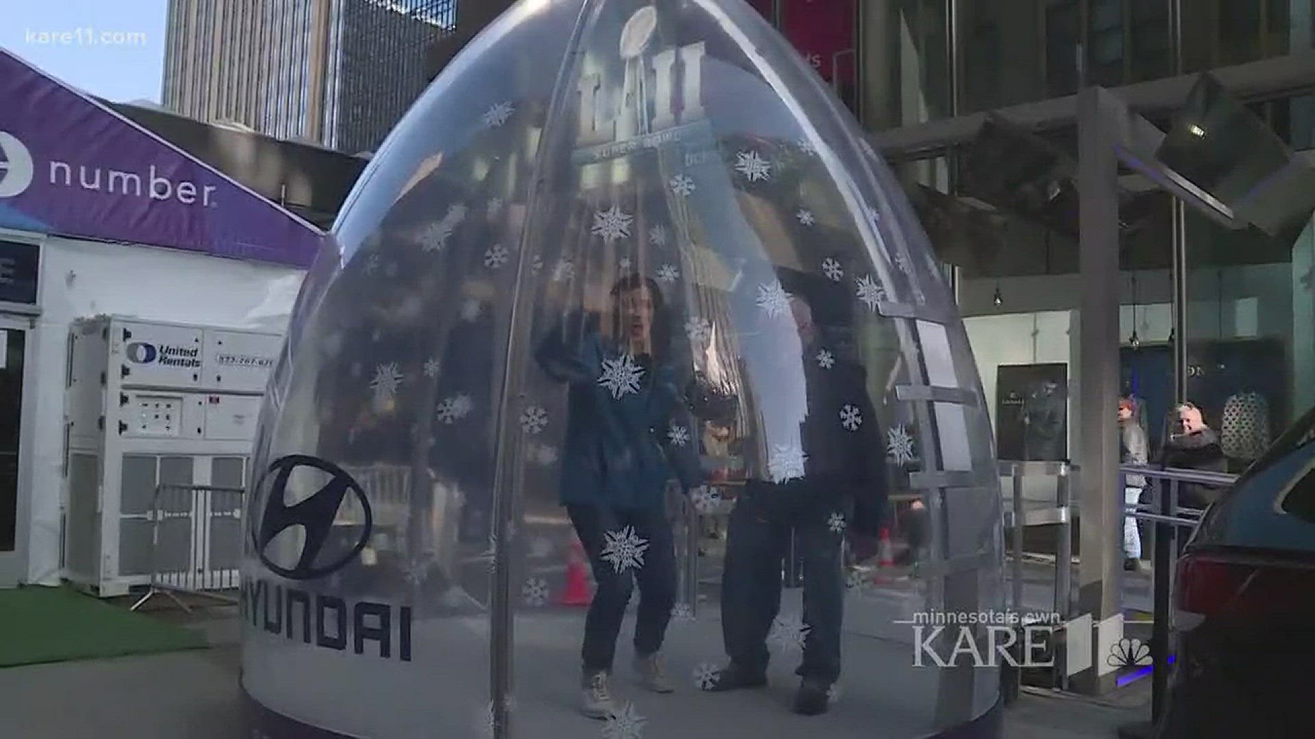 Rena gives Super Bowl tour on Nicollet Mall