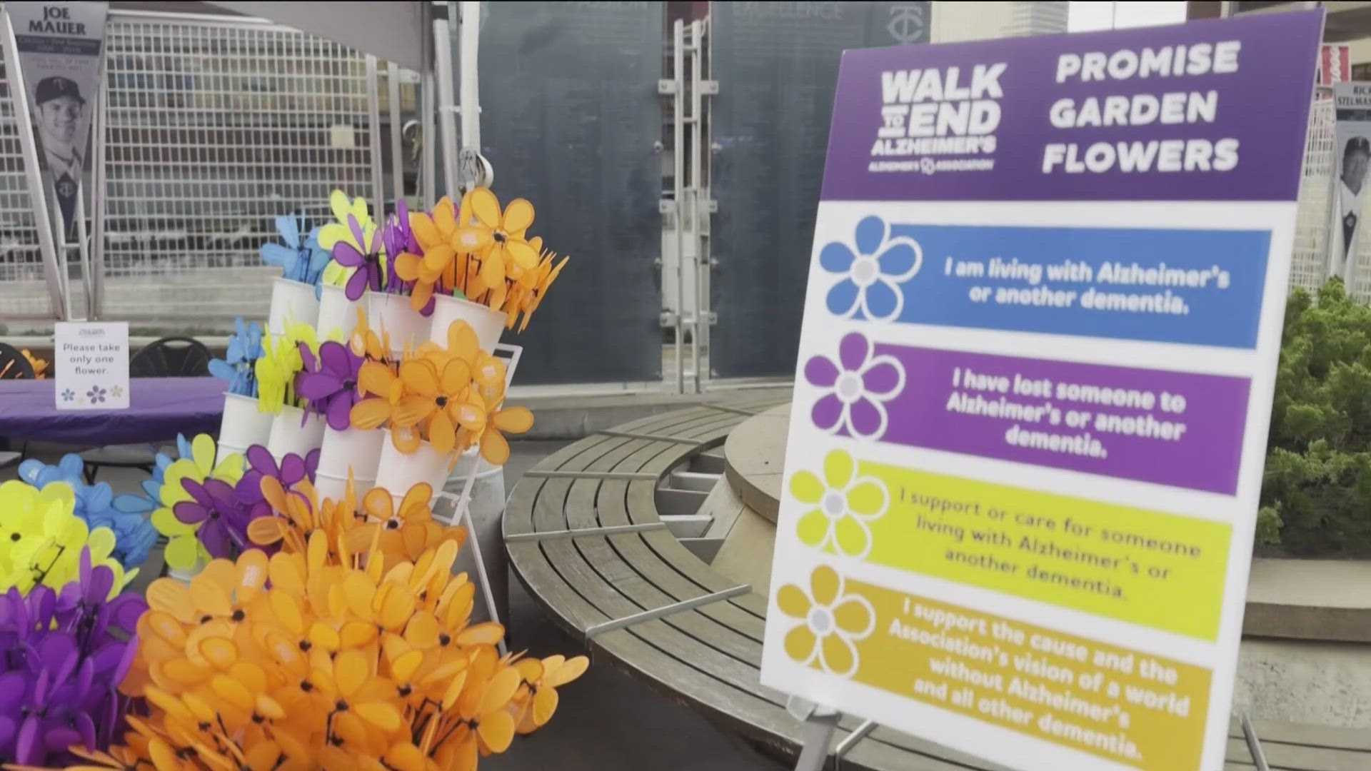 Thousands of people are pouring into downtown Minneapolis Saturday morning for the Walk to End Alzheimer’s, Twin Cities.