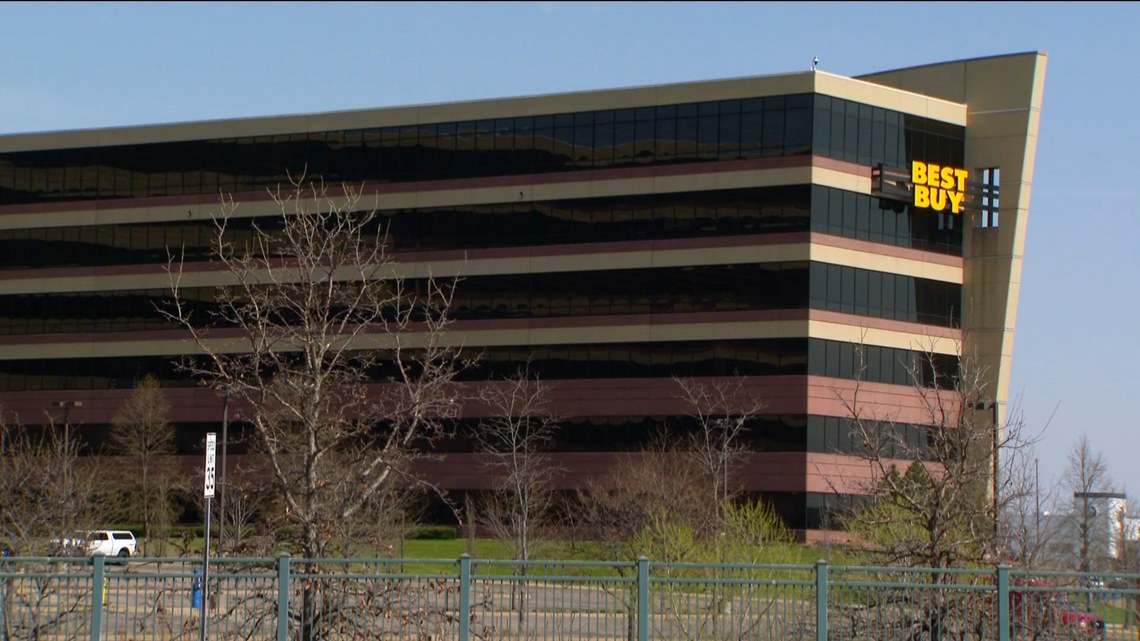 Best Buy to require some corporate hybrid employees come into the office 4 days a week