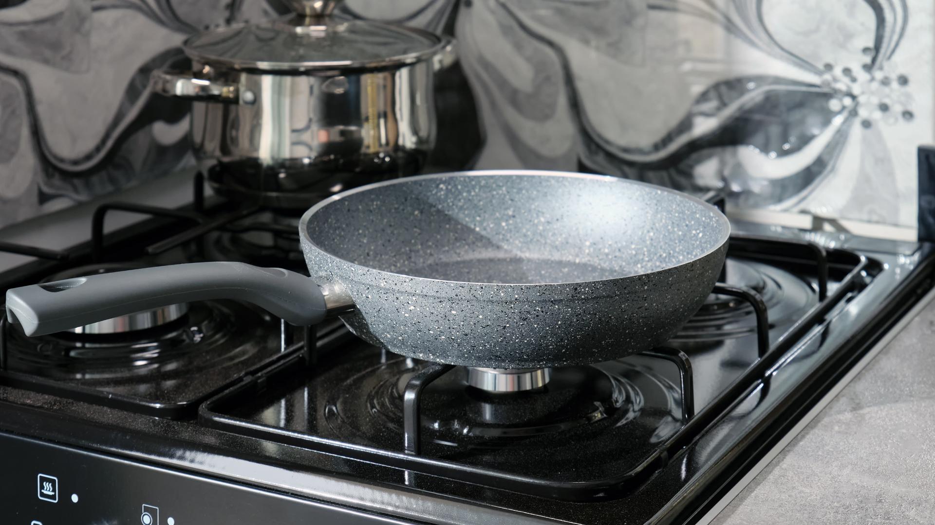 Minnesota PFAS ban center of lawsuit filed by cookware advocacy group ...