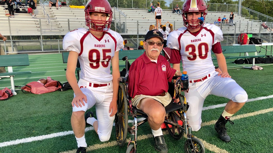 One Legged Kicking Coach Inspires High School Team Kare11 Com