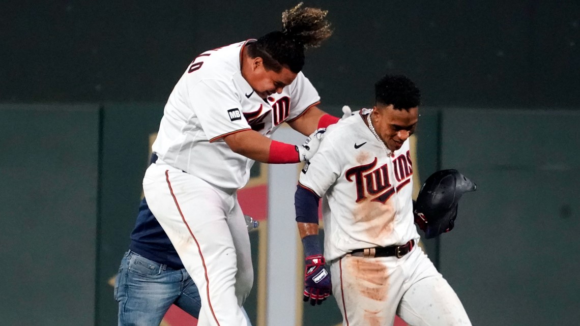 Astudillo sparks Twins in 4-3 win as Sox streak ends at 4