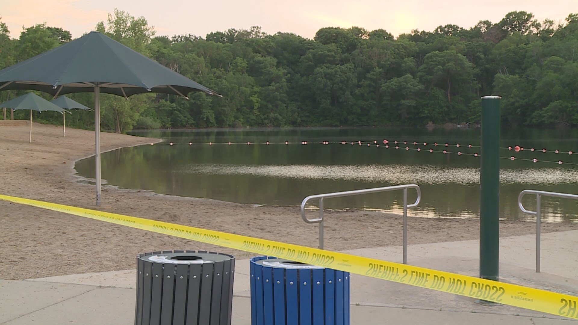 Eagan lake closes due to potential viral outbreak