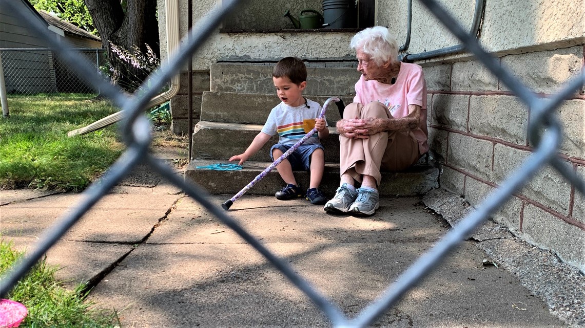 Mary O'Neill — 99-year-old who formed a friendship over a fence