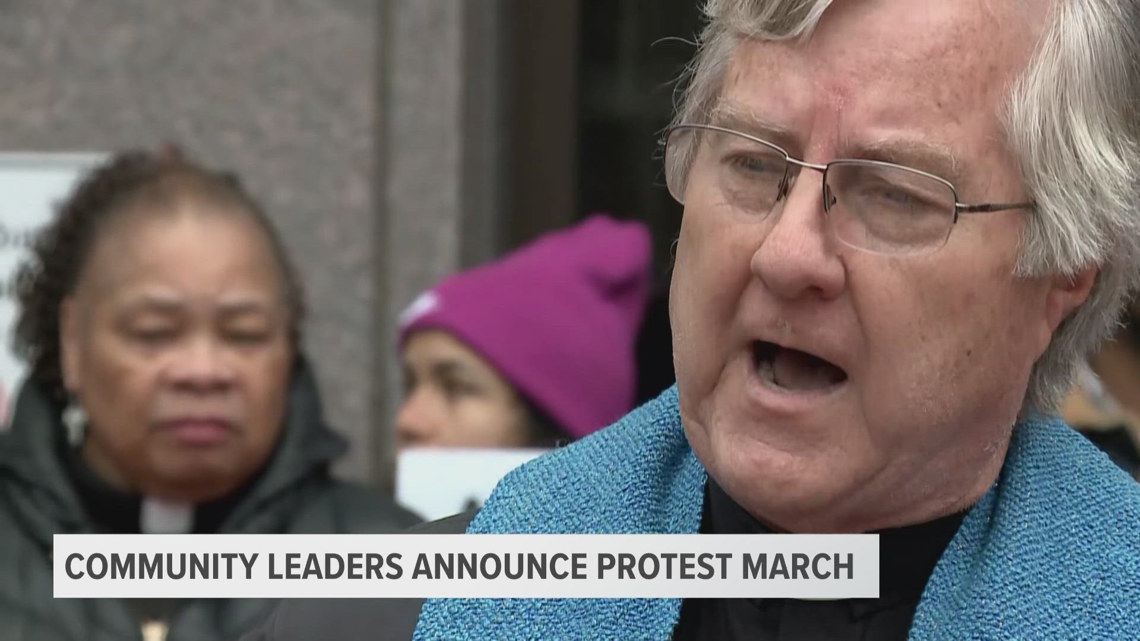 St. Paul pastor announces day of fasting to support 'ICE Out' protest