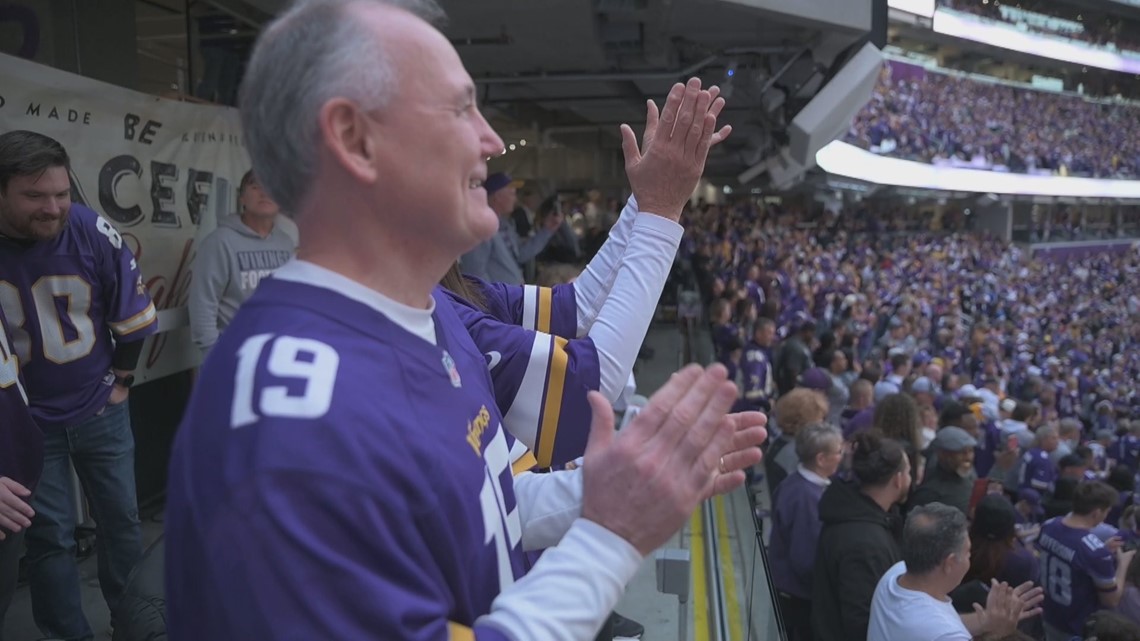 LIVE BLOG: Vikings back in playoffs, host Giants in first round