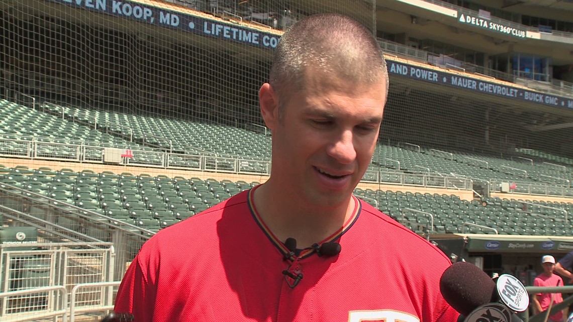 Joe Mauer hosts sports-filled event for families from Gillette Children's  Specialty Healthcare