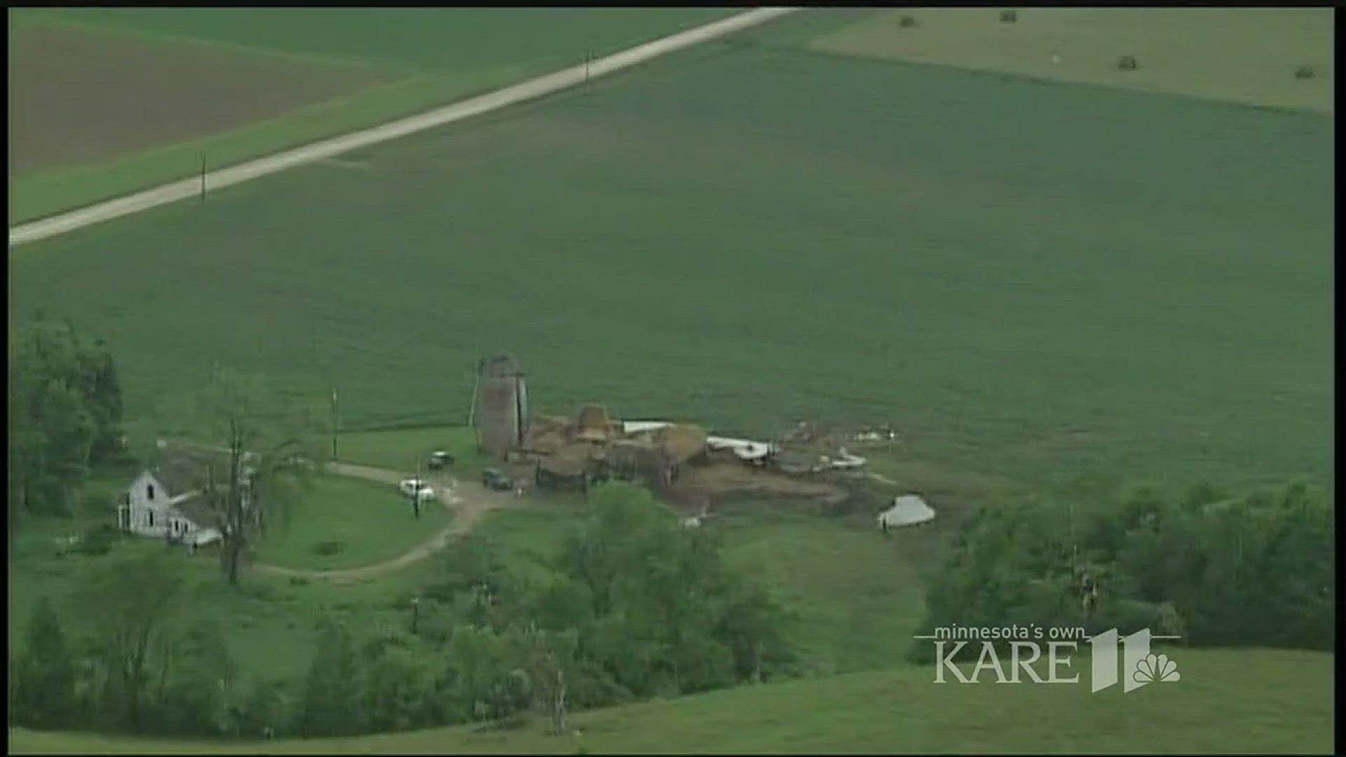 RAW: SKY 11 surveys severe weather damage in Pierce County, Wisconsin