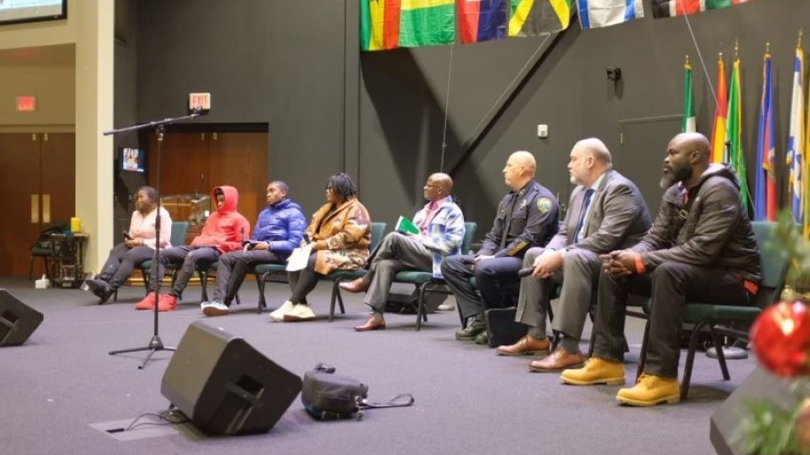 Dozens Gathered For Community Conversation To End Teen Gun Violence ...