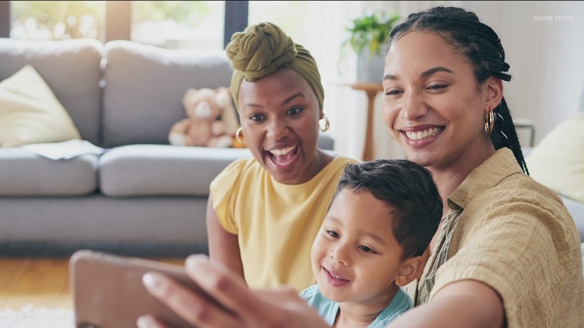 Too much? Experts weigh in on parents oversharing about their kid - Vimarsana News