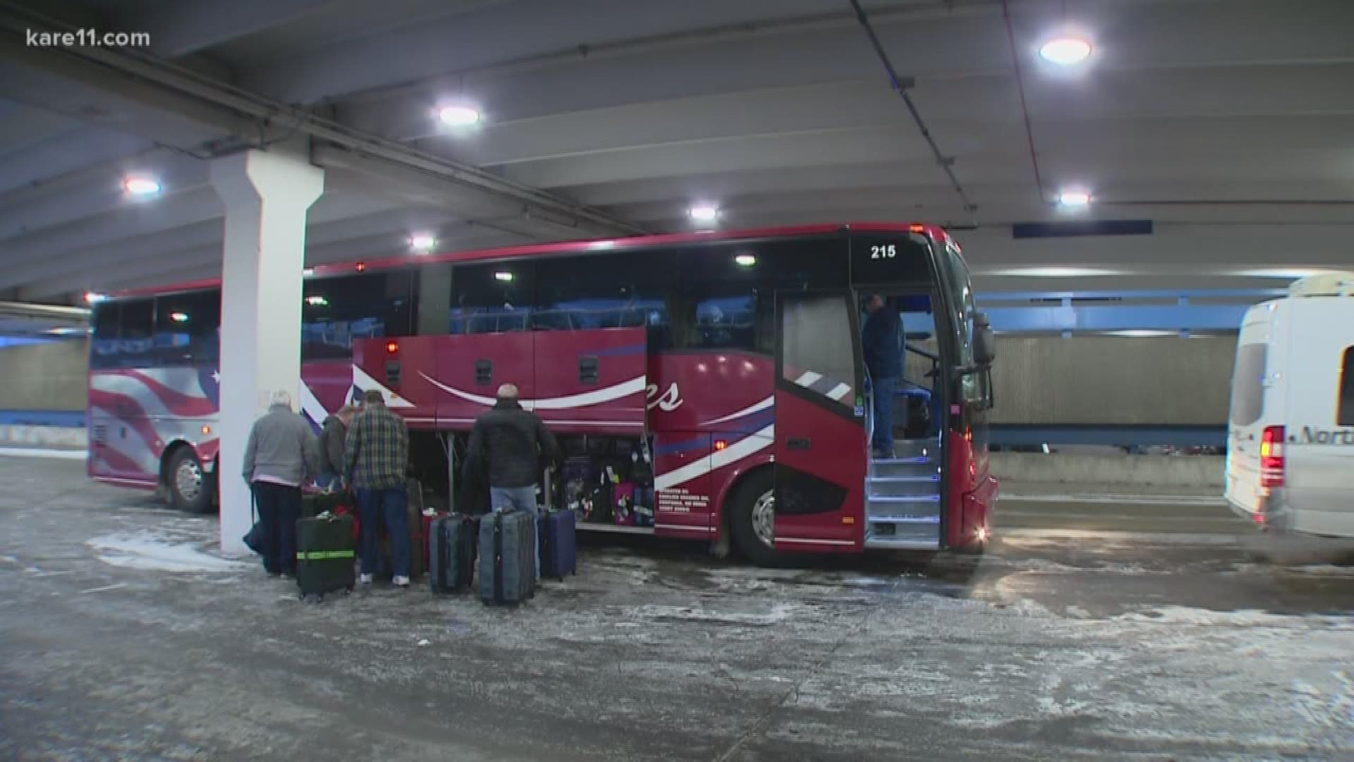 Imagine landing in the Twin Cities in sub-zero temperatures after a 10-day tropical cruise. That's what a group of Minnesota natives had to endure at the airport.