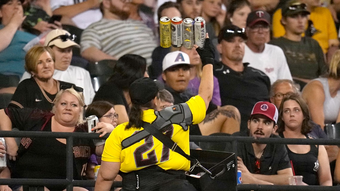 Shooter Now: Wally the Beer Man caught selling beer to a minor at Twins  game – Twin Cities