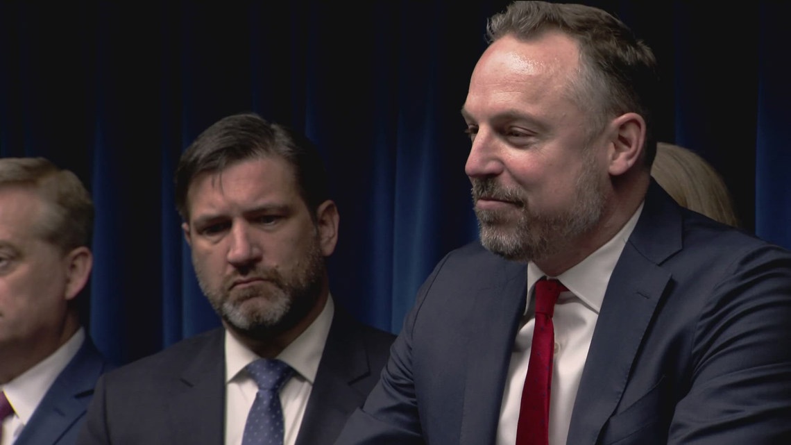 Minnesota federal prosecutors resign over DOJ's investigation into Renee Good's death