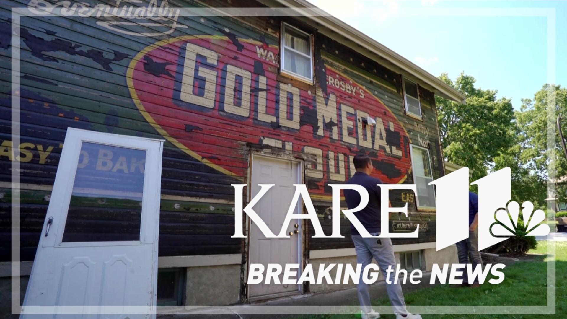 South Minneapolis man finds more than 100-year-old Gold Medal Flour ad ...