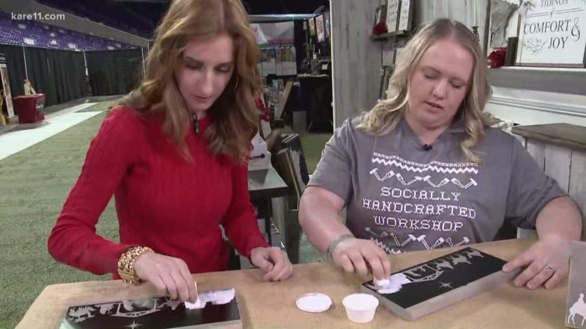 Ellery McCardle does some crafting with a vendor from the Minneapolis Holiday Boutique. https://kare11.tv/2OEz9Hi