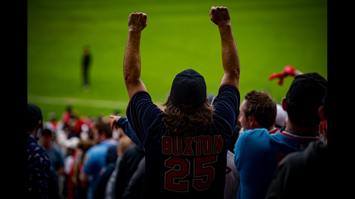 Houston Astros on X: FREE t-shirt alert! 10,000 fans at Astros