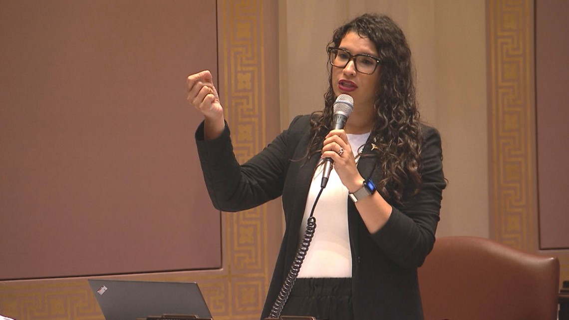 Paid family and medical leave program coming to Minnesota - Vimarsana News