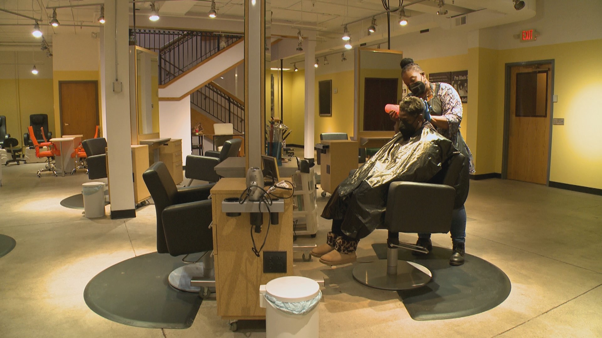Golden Valley's Black Diamond Hair and Nails gives to community