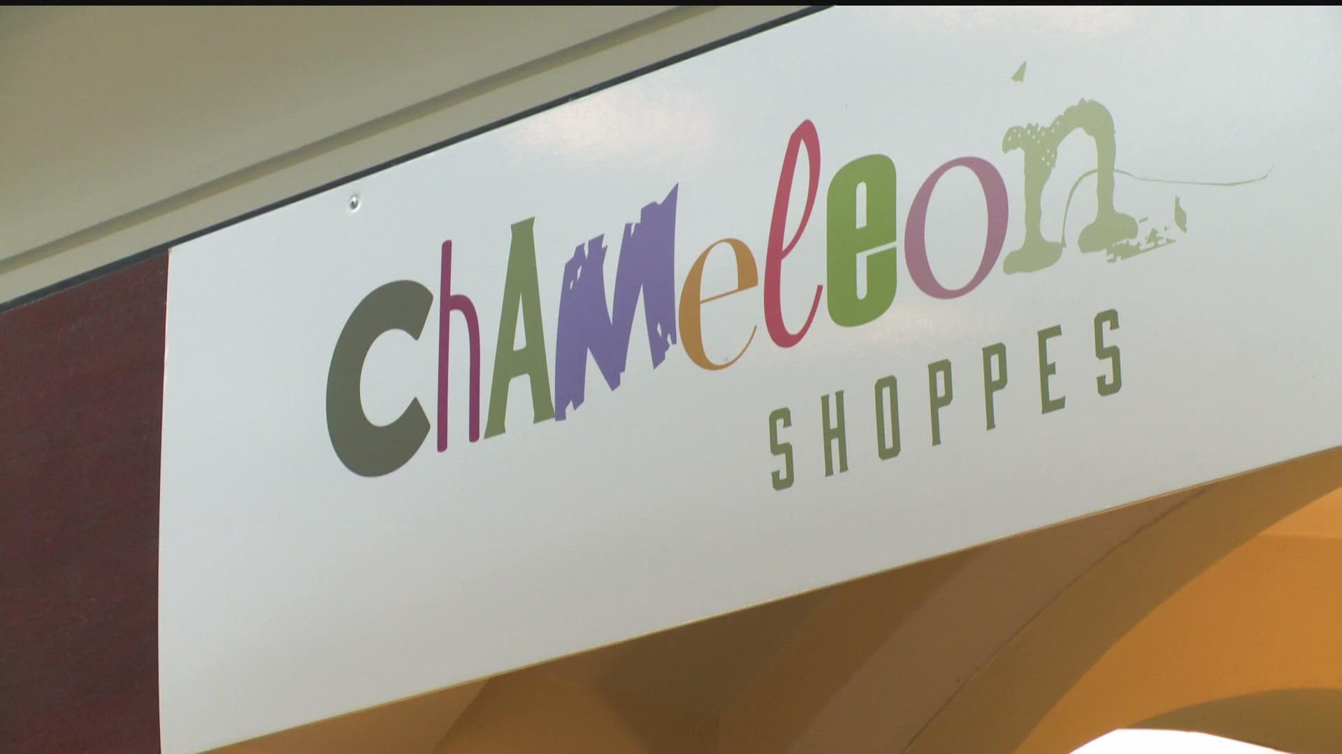 Chameleon Shoppes is partnering with the Latino Economic Development Center for Mercardo Latino to support BIPOC and women entrepreneurs.
