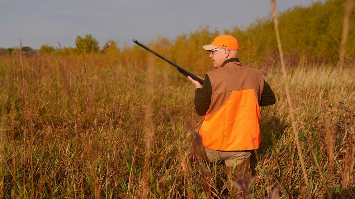 Gov. Walz roams Sleepy Eye for Pheasant Hunting Opener