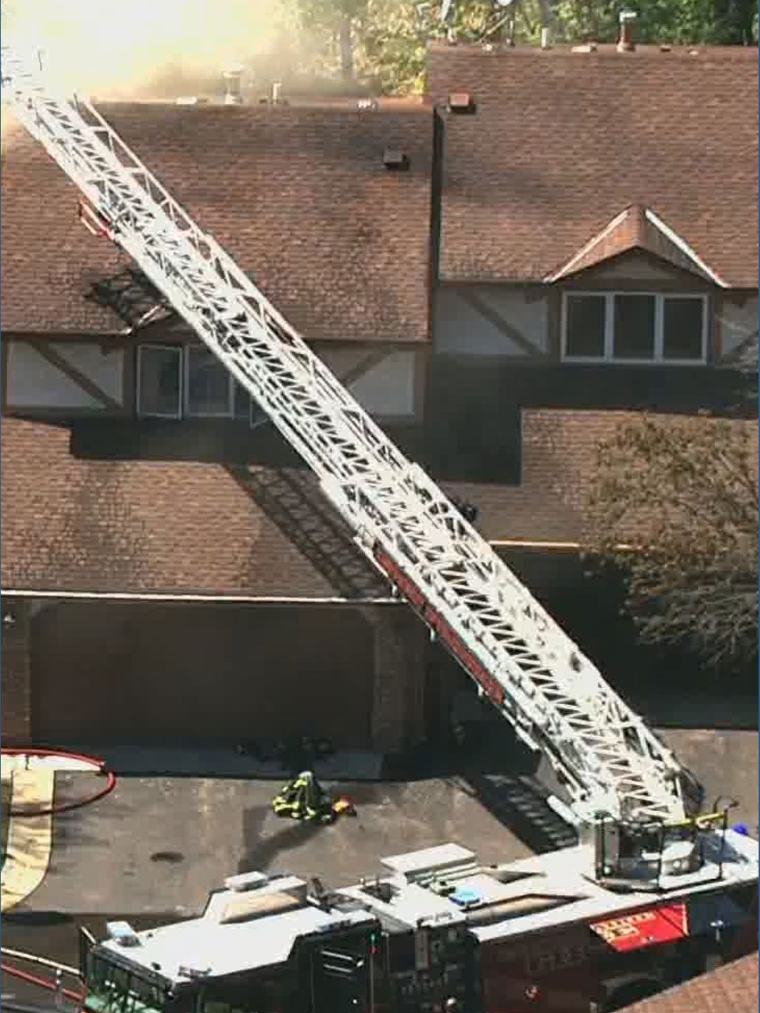 Massive fire at Eden Prairie townhome | kare11.com