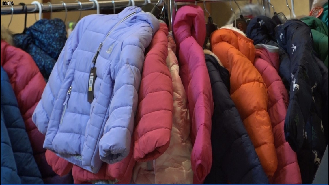 Hospice center donates 100 coats to Brooklyn Park Salvation Army