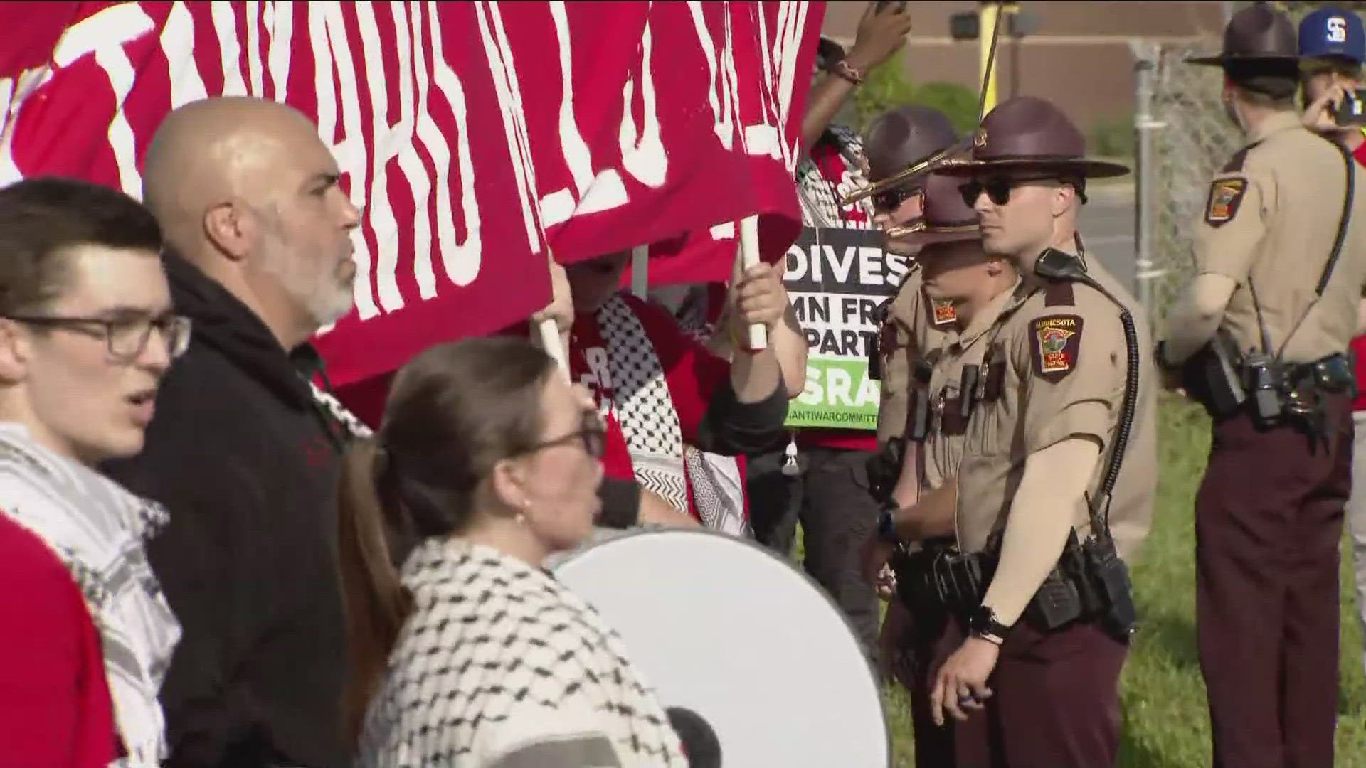 People were protesting in Minneapolis Wednesday after Israeli Prime Minister Benjamin Netanyahu spoke to Congress.