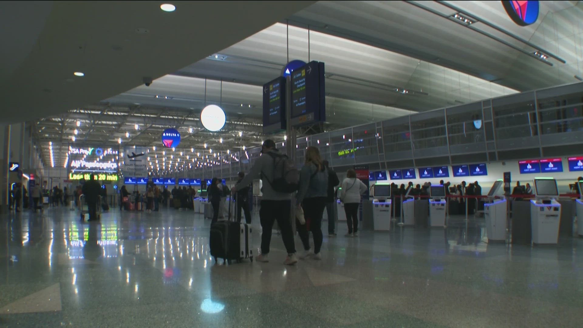 At MSP, officials are expecting to see more than 40,000 travelers a day during these final days before Christmas.