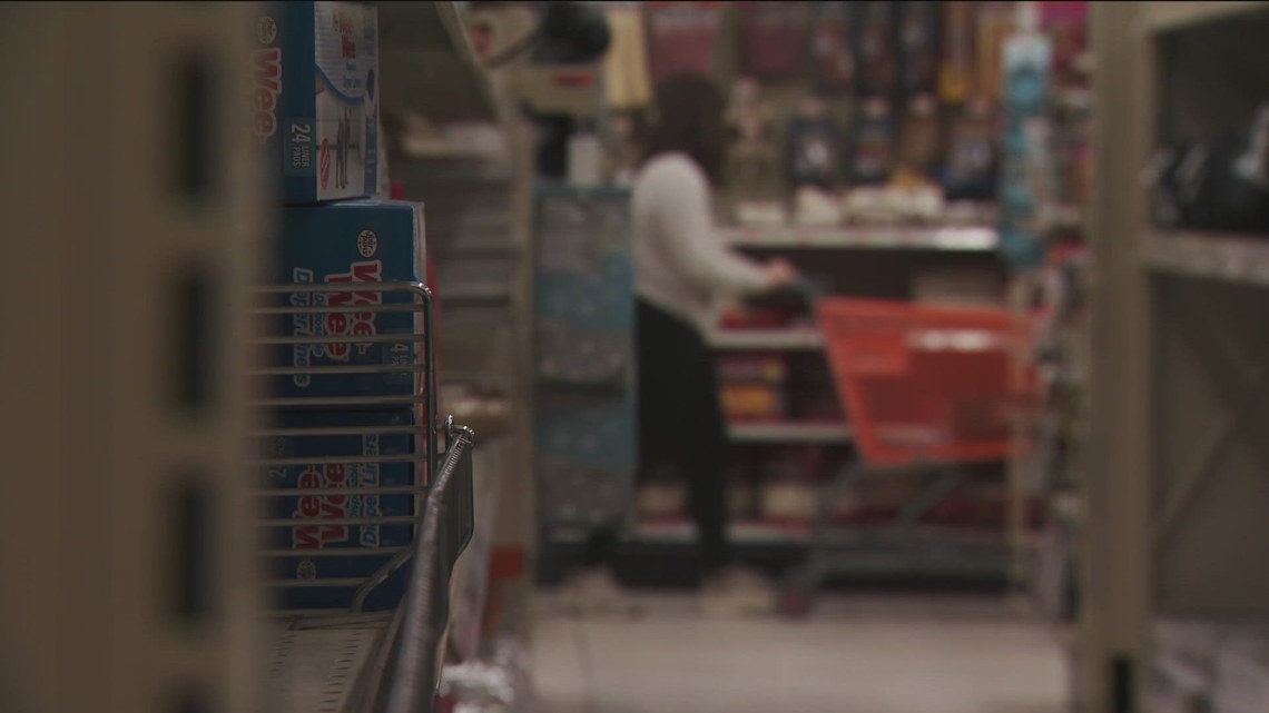 How some Minnesotans avoid malls for Black Friday deals