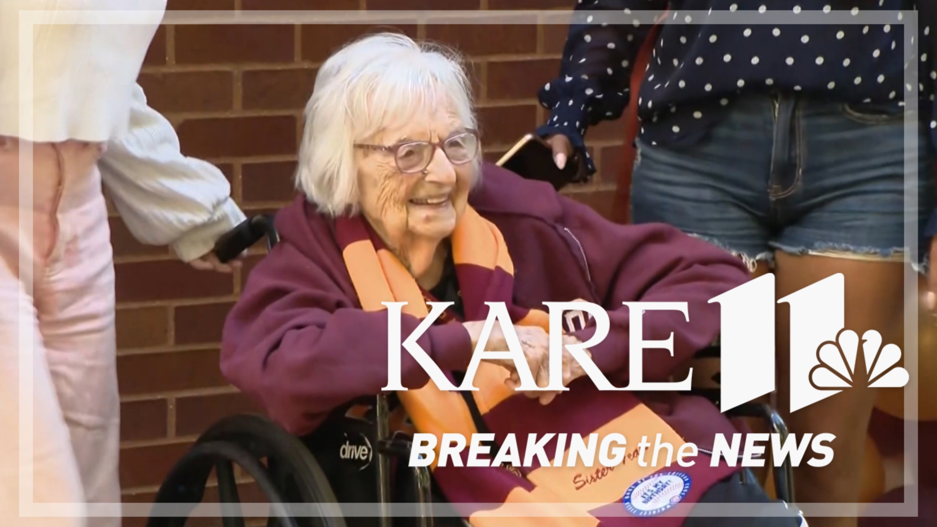 Sister Jean Dolores Schmidt, the iconic Loyola University basketball team chaplain, has died.