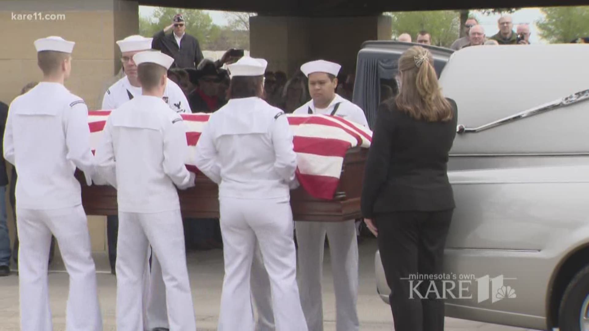 Family holds funeral for sailor killed at Pearl Harbor