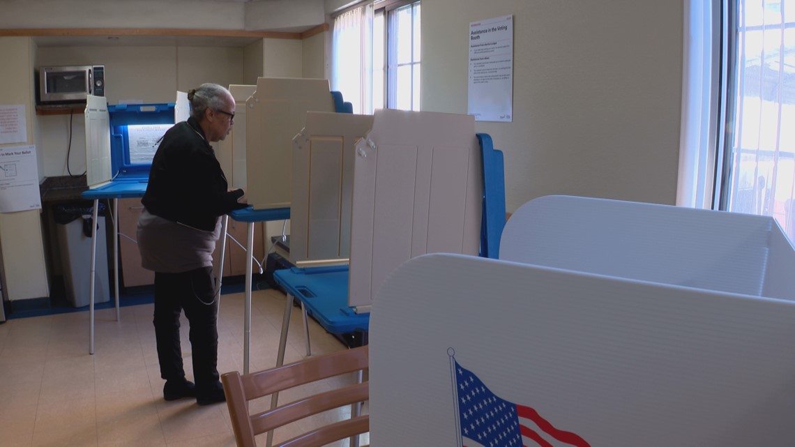 Leap Day event encourages early voting before Super Tuesday - Vimarsana News