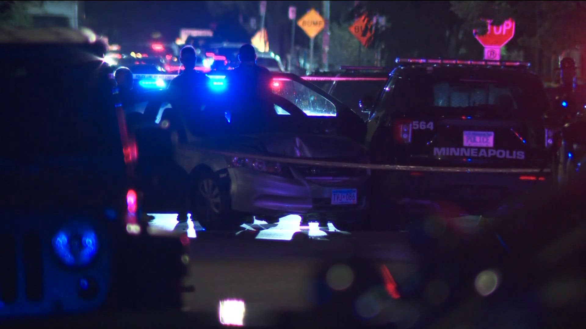 Msp App Minneapolis police officer fires at teenage armed carjacking suspect ...
