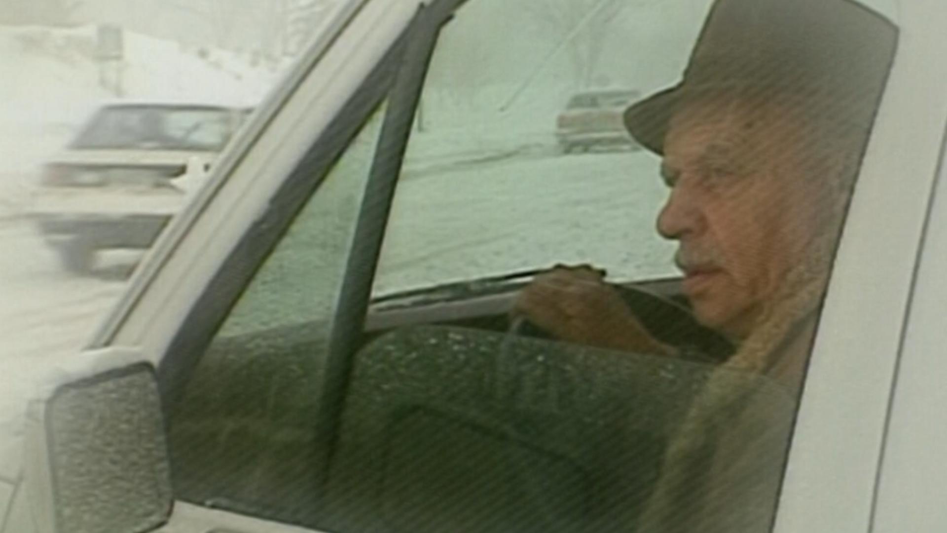 When the snow piled up in ’91, Minnesotans could help but dig their neighbors out of the snow.