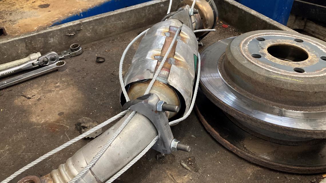 New device protects cars from catalytic converter thieves - Vimarsana News