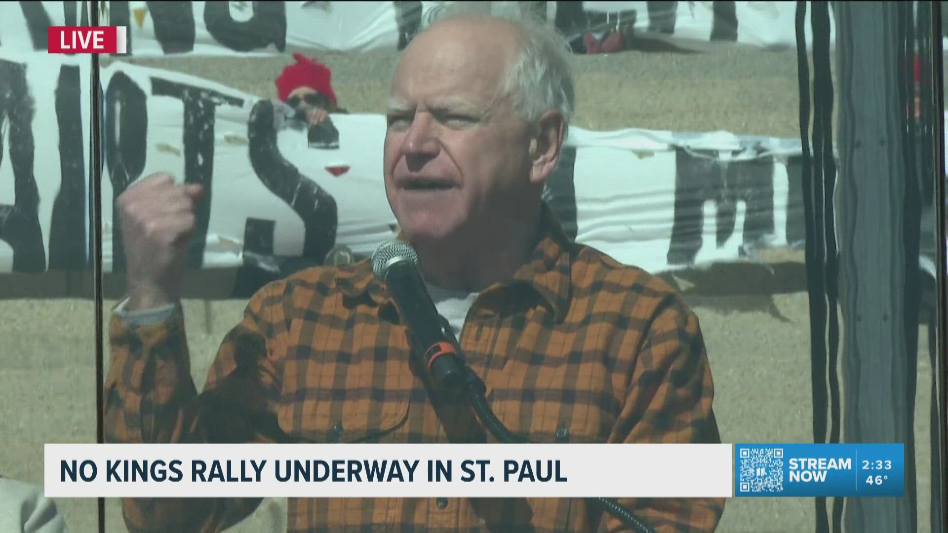 Wanna be dictator in the White House”: Gov. Tim Walz speaks at No 