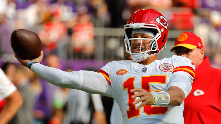 Chiefs' Patrick Mahomes, Travis Kelce atop quarterly merchandise sales