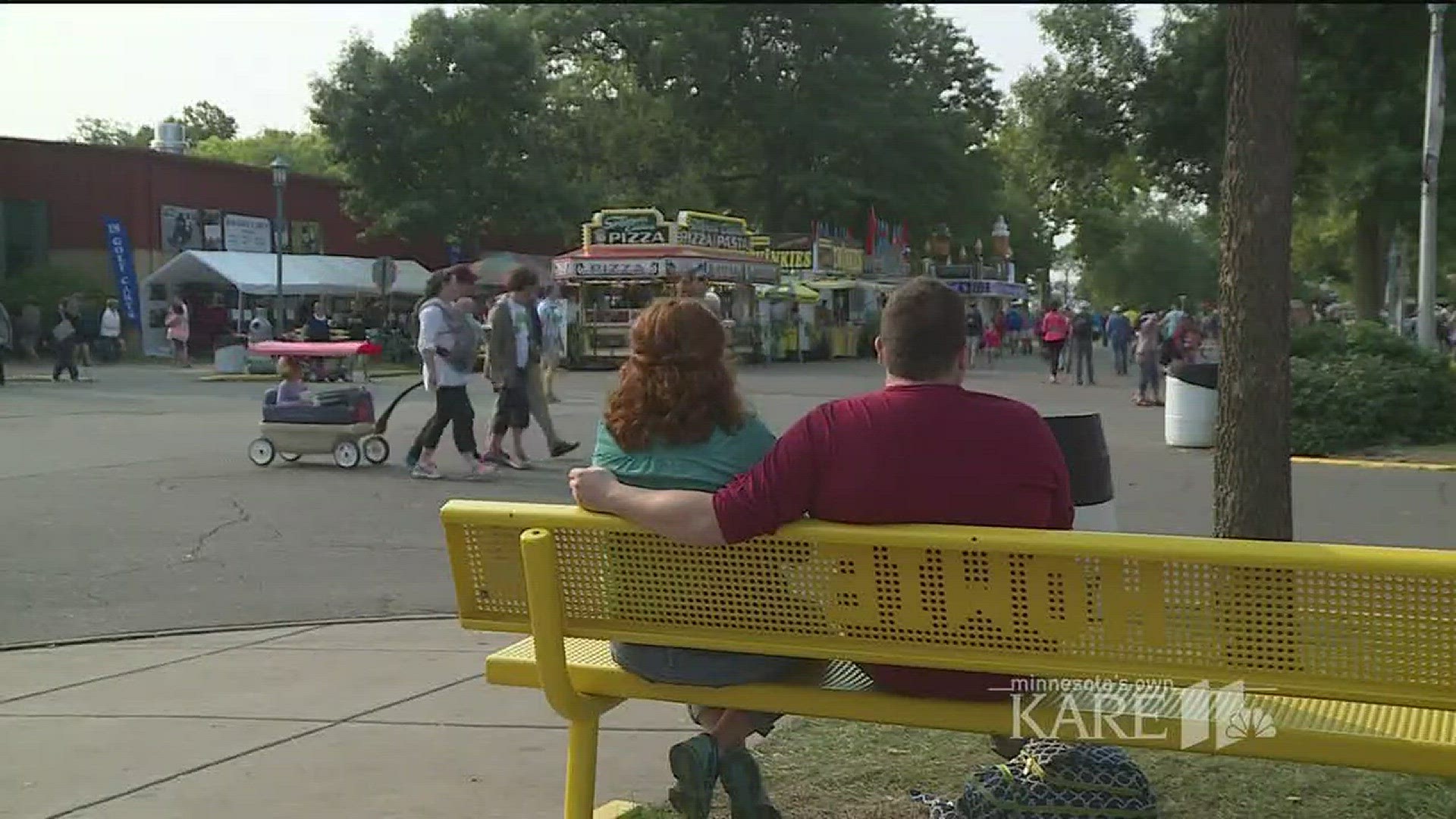During long days at the fair, it's always nice to find an empty bench to get off your feet. Many of those benches are dedicated to someone special - including one that honors Jo and Gavin Nachtigall's baby boy, Howie. http://kare11.tv/2eWZIIq