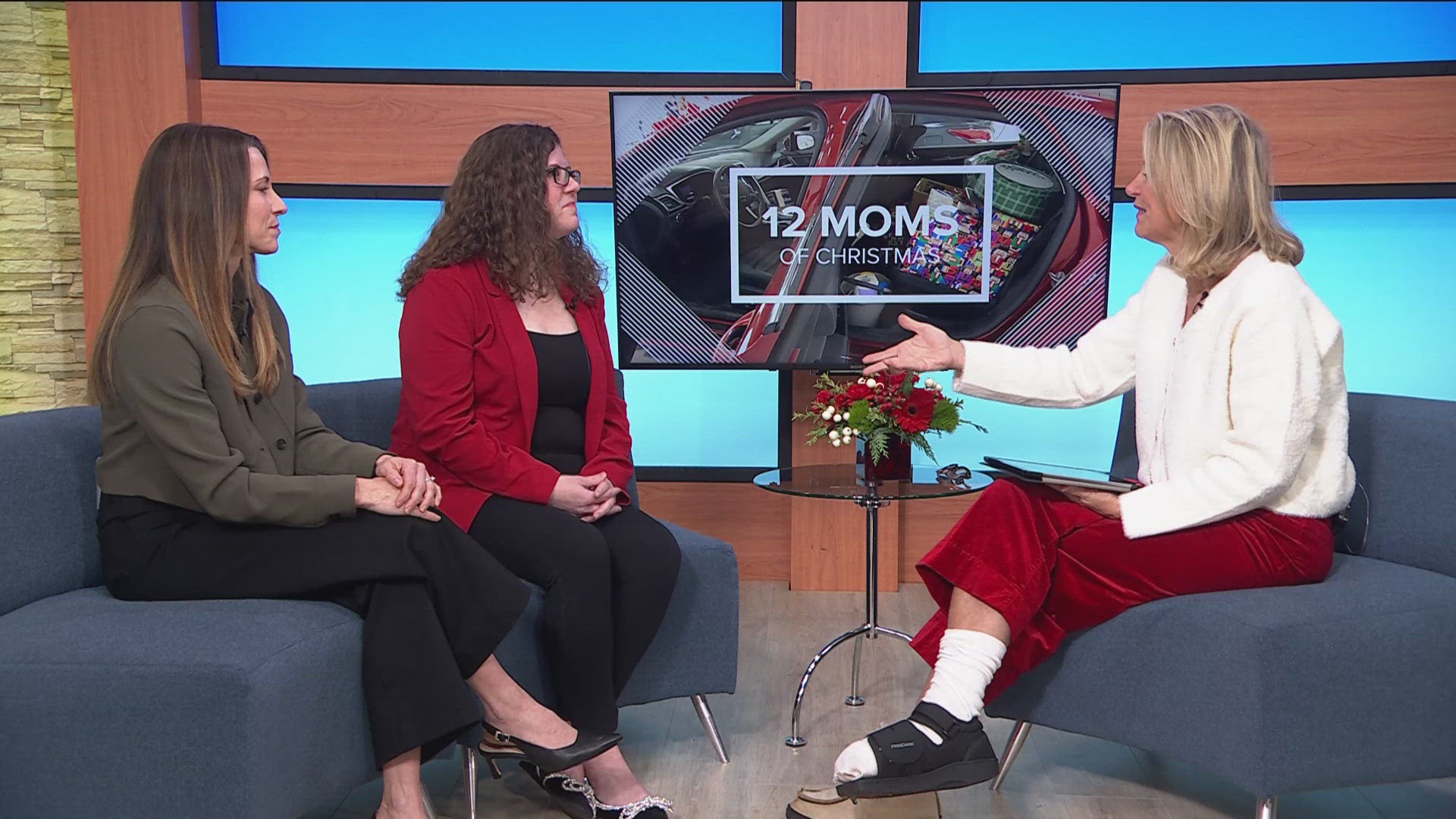 Tyla Pream from Newgate School and Kelly Gulbrandson from Apple Autos joined KARE 11 Saturday to discuss the program that gives away 12 cars to 12 single moms.