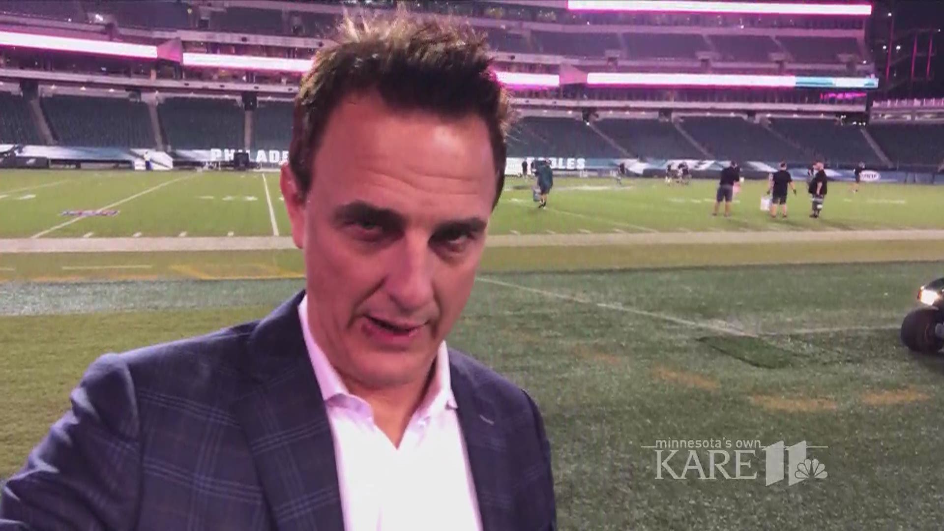 The Minnesota Vikings beat the Philadelphia Eagles 23-21 on Sunday. KARE 11's Eric Perkins offers a recap from the field. https://kare11.tv/2y9q2Zx