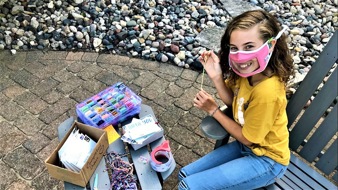 Unable To Lip Read Hearing Impaired Girl Raises For Clear Masks