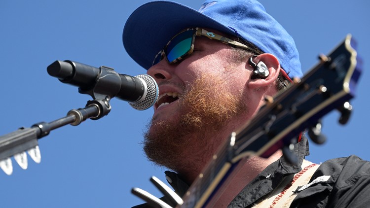 Luke Combs announces 'World Tour' with stop planned in Minneapolis