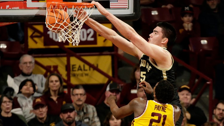 No. 3 Purdue blows out Minnesota 61-39 behind Braden Smith