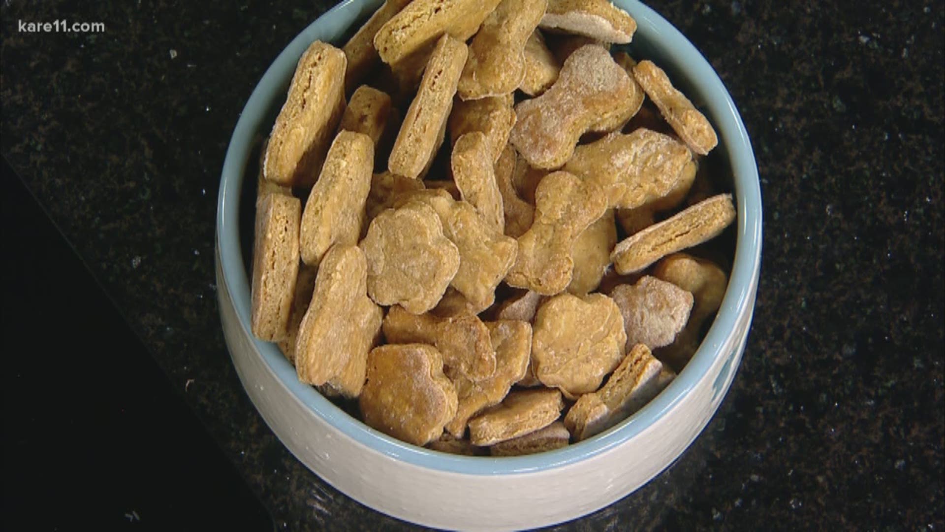 A simple but healthy way to make homemade treats for your puppers! Diana Hall from Camp Bow Wow shows us how.