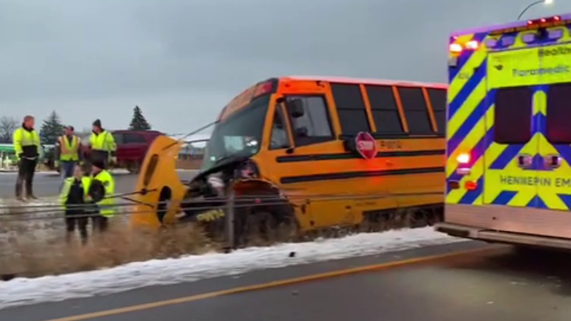 School Bus, Car Crash At Highway 62, Shady Oak Road | Kare11.com